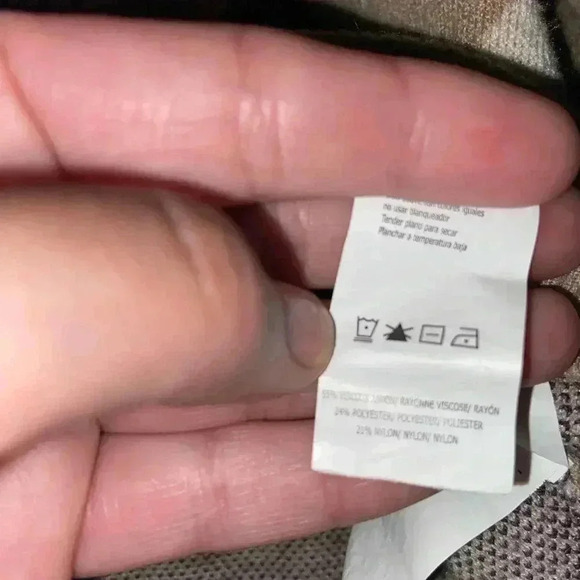 Streetwear Society Women’s Small Cropped Sweater Vest - Picture 5 of 5